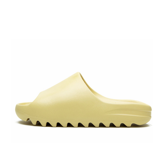 YEEZY SLIDE "Desert Sand"