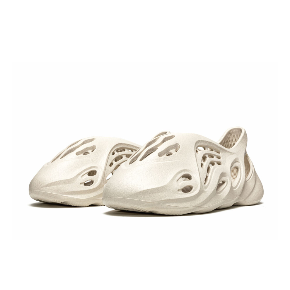 ADIDAS YEEZY FOAM RUNNER "Ararat"