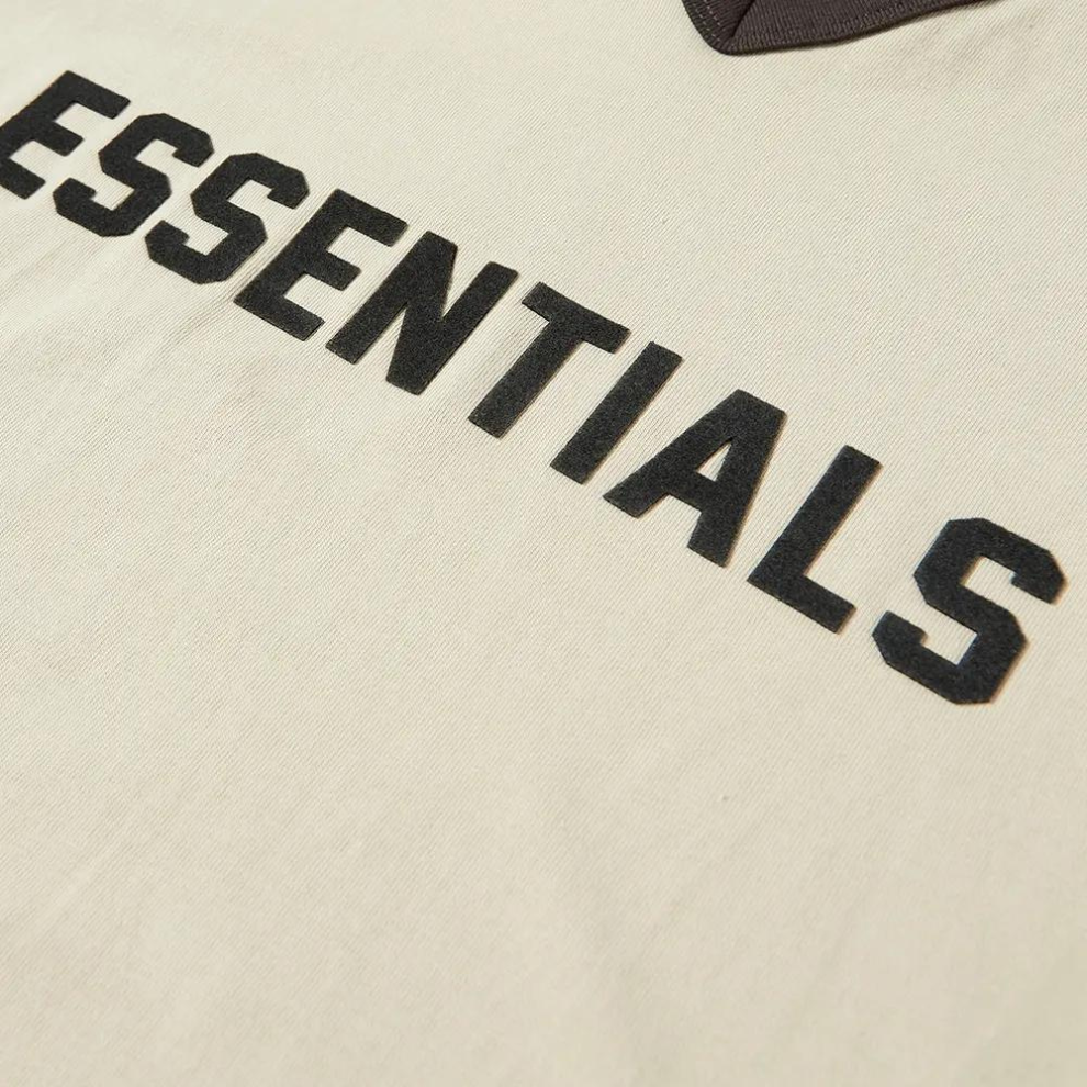 FEAR OF GOD ESSENTIALS V-NECK LOGO TEE WHEAT