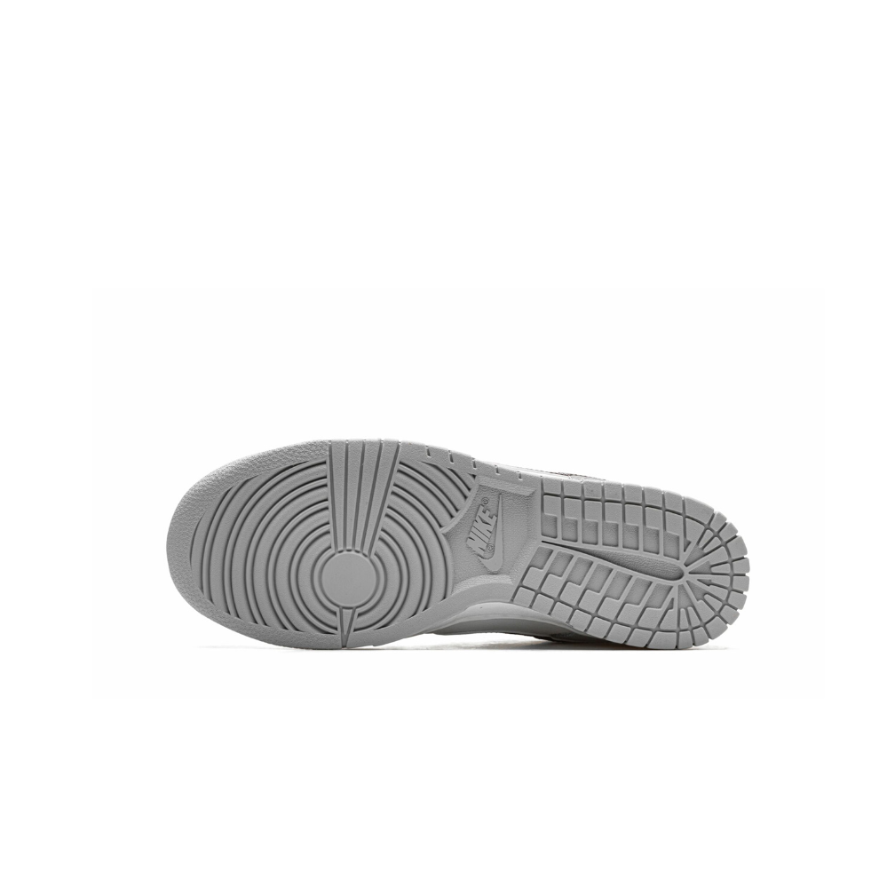NIKE DUNK LOW SE "Lottery Pack - Grey"