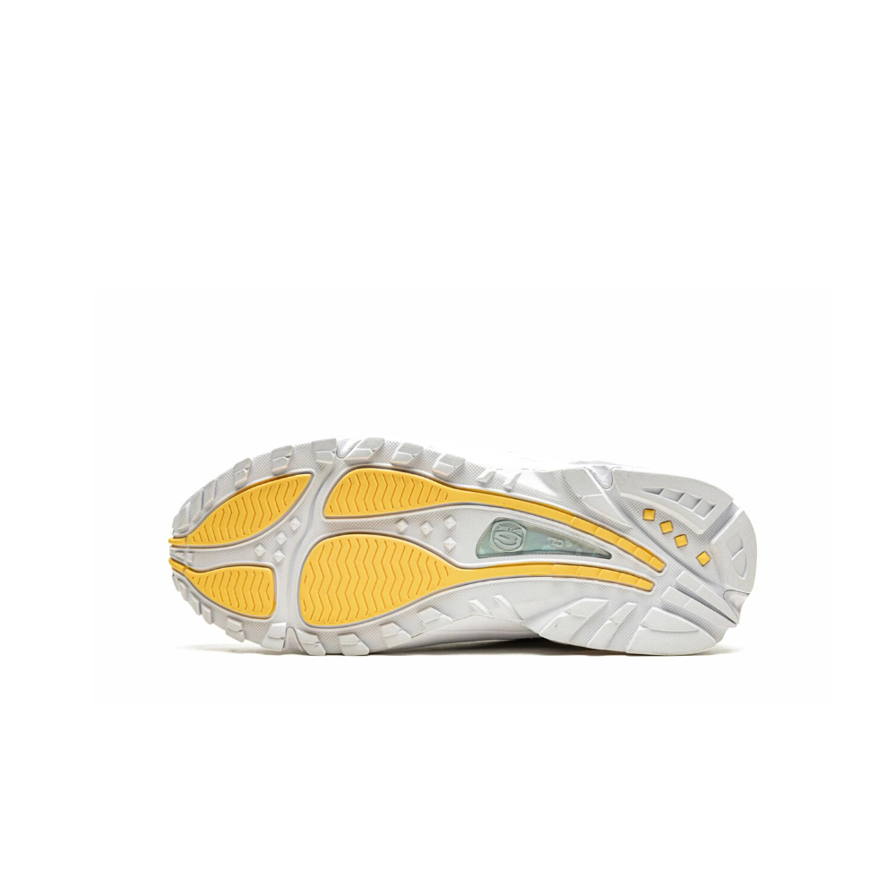 NIKE HOT STEP AIR TERRA NOCTA "Drake - White"