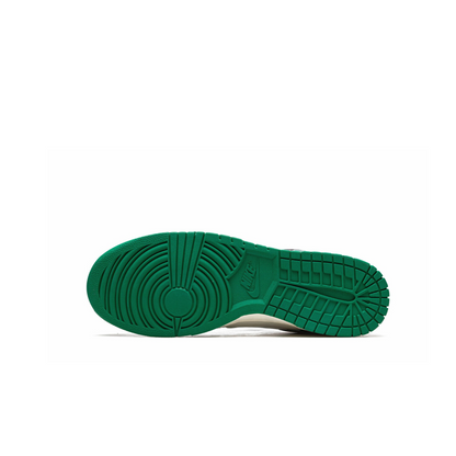 NIKE DUNK LOW RETRO SE "Lottery Pack - Green"