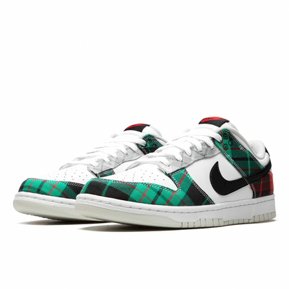 NIKE DUNK LOW "Tartan Plaid"