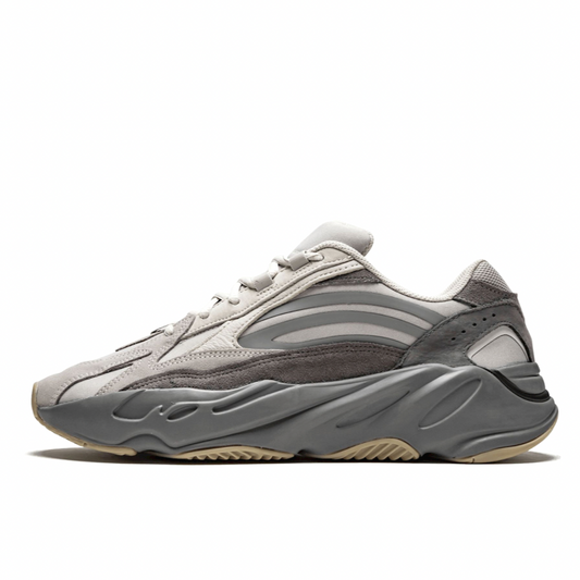 ADIDAS YEEZY BOOST 700 V2 "Tephra"