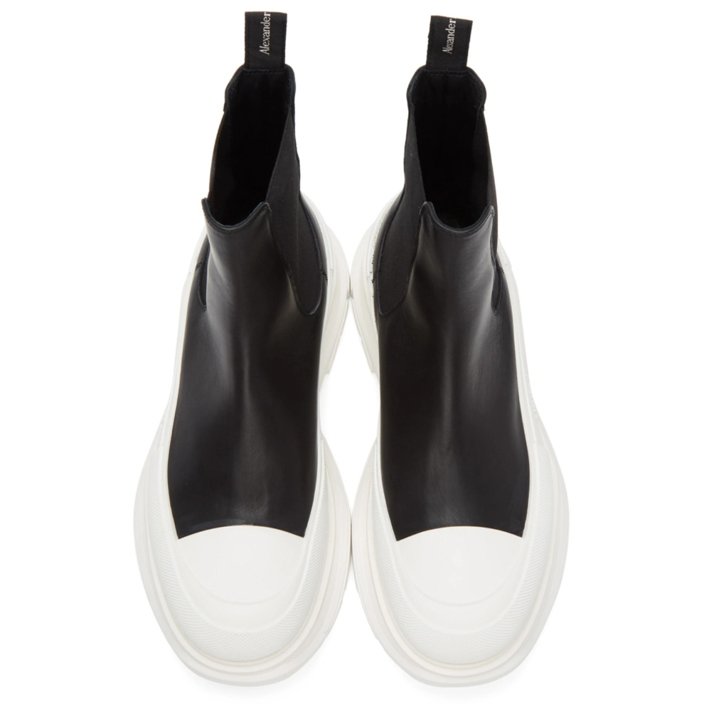 ALEXANDER MCQUEEN Black Tread Slick Chelsea Boots