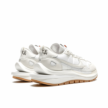 NIKE VAPORWAFFLE "Sacai - Sail"