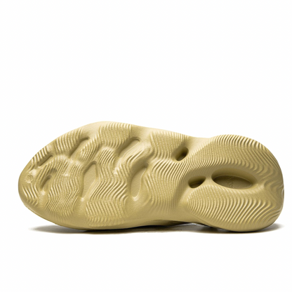 ADIDAS YEEZY FOAM RUNNER "Sulfur"
