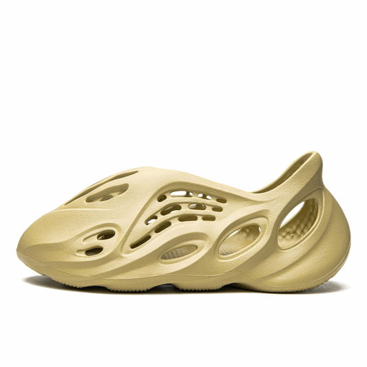 ADIDAS YEEZY FOAM RUNNER "Sulfur"
