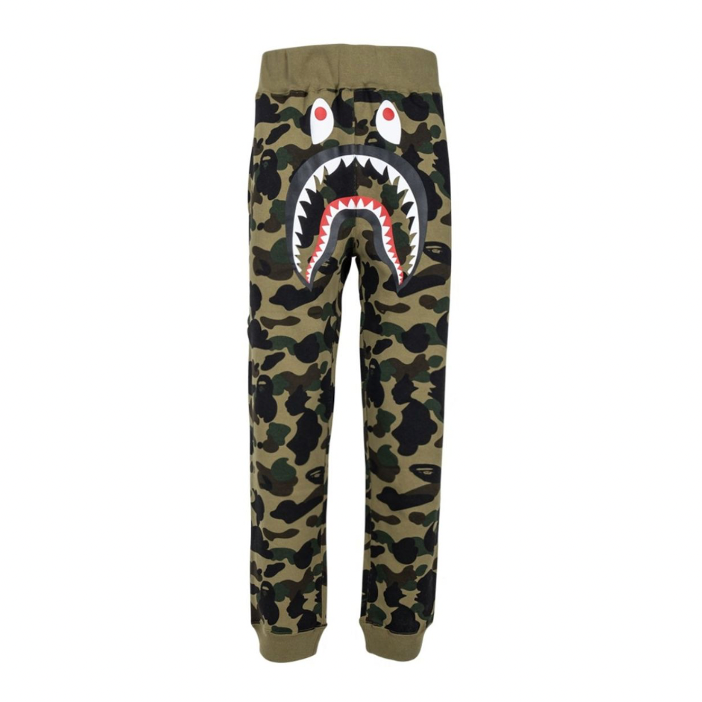 A BATHING APE® 1ST CAMO SHARK SLIM SWEATPANTS