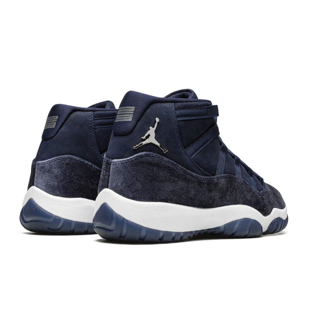 AIR JORDAN 11 VELVET WMNS "Midnight Navy"