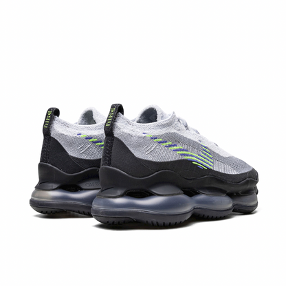 NIKE AIR MAX SCORPION FLYKNIT "Wolf Grey"