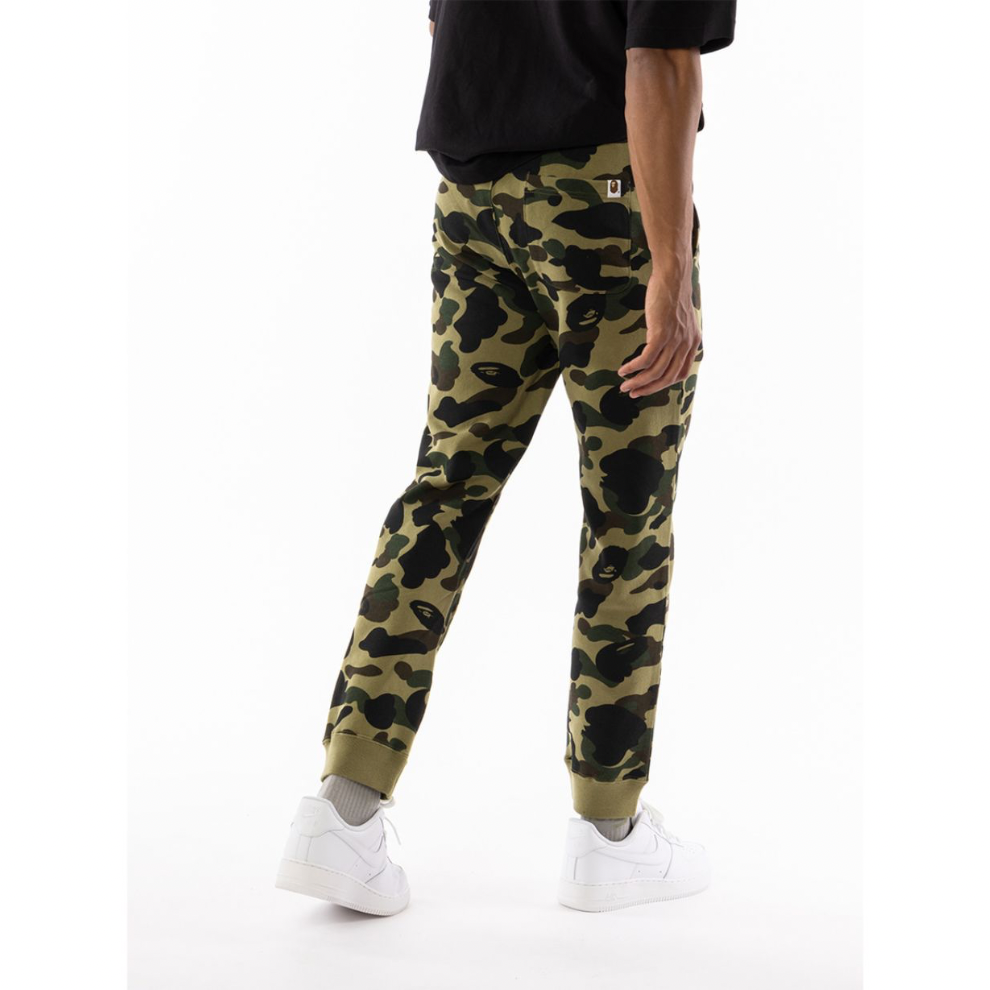 A BATHING APE® 1ST CAMO SHARK SLIM SWEATPANTS